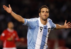 世界足球日庆典全球同步举行，促进足球文化传播，世界足球日主题活动