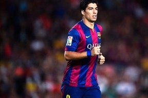 哈腾17中14轰33+19仍无缘今日最佳？因为你遇到了创纪录的字母哥，哈滕女友