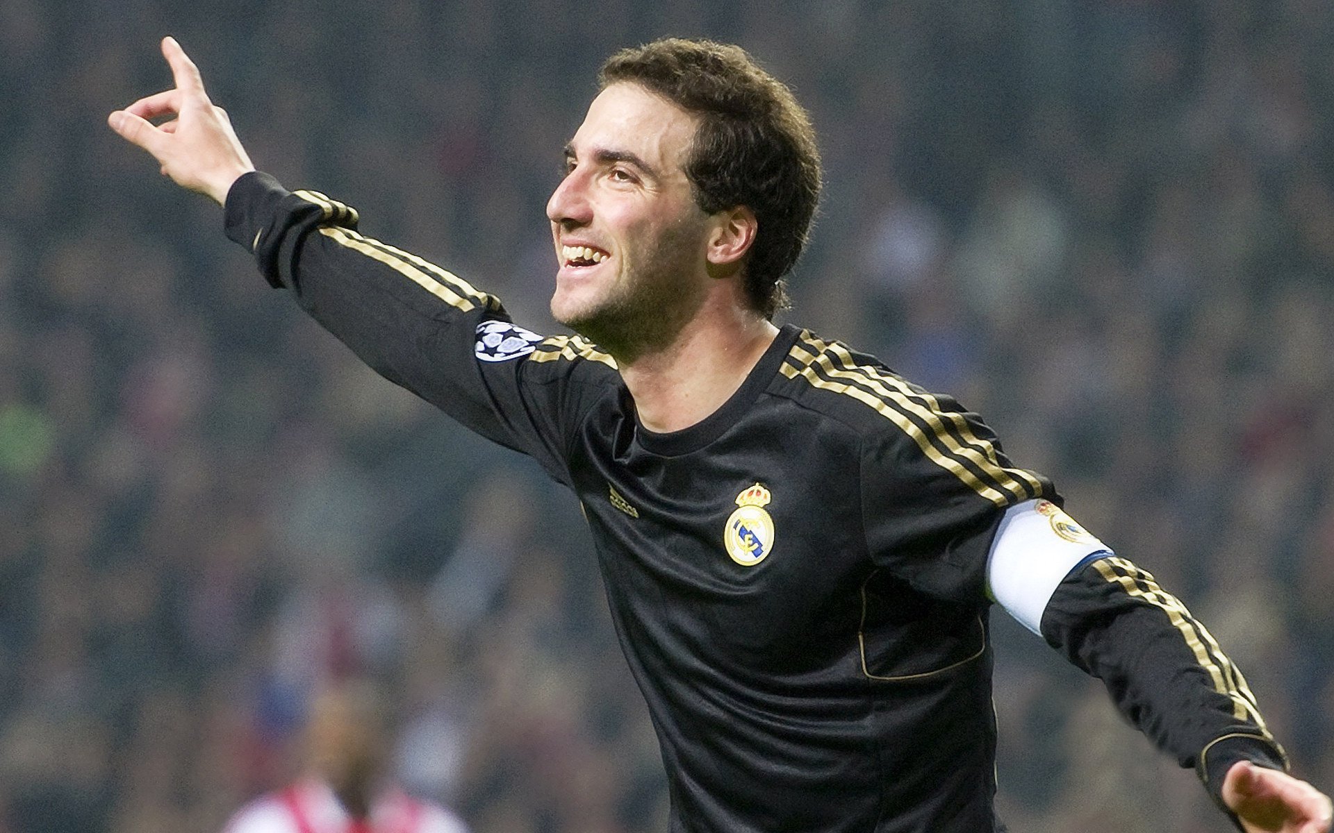 世界杯金色瞬间：永恒经典的标志性场景，世界杯金色足球