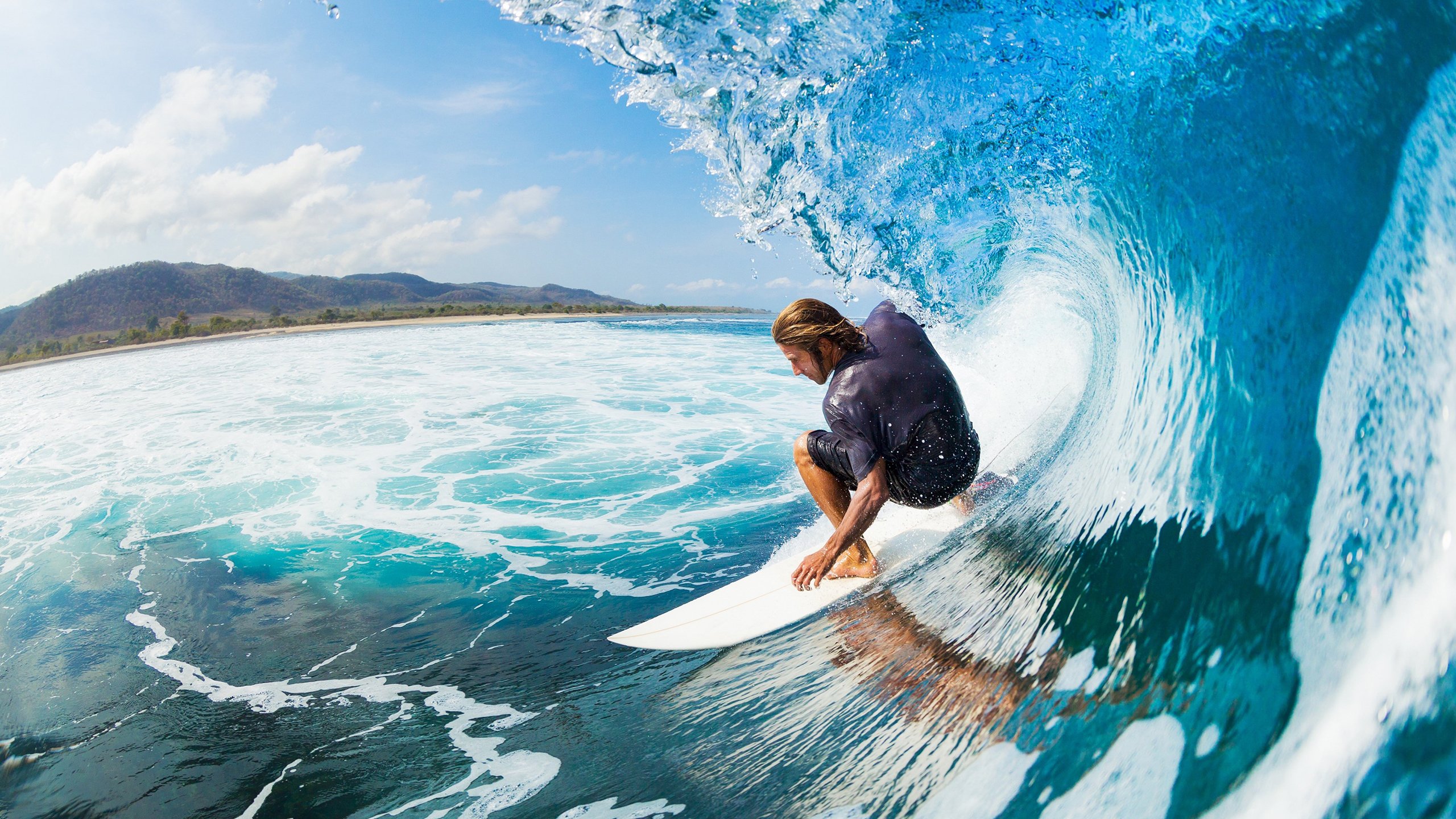 哈腾17中14轰33+19仍无缘今日最佳？因为你遇到了创纪录的字母哥，哈滕女友